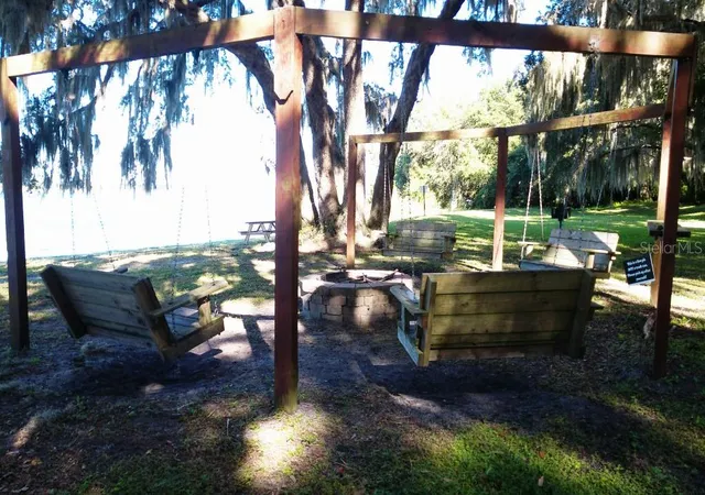 Photo 4 of Manufactured home for sale at 25312 140th Place NE, Fort Mc Coy, FL 32134 | MLS# TB8552172 | Listing updated on 2026-09-26