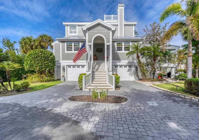 Photo 2 of Single family home for sale at 367 Night Heron Dr, Boca Grande, FL 33921 | MLS# D6148932 | Listing updated on 2026-09-29