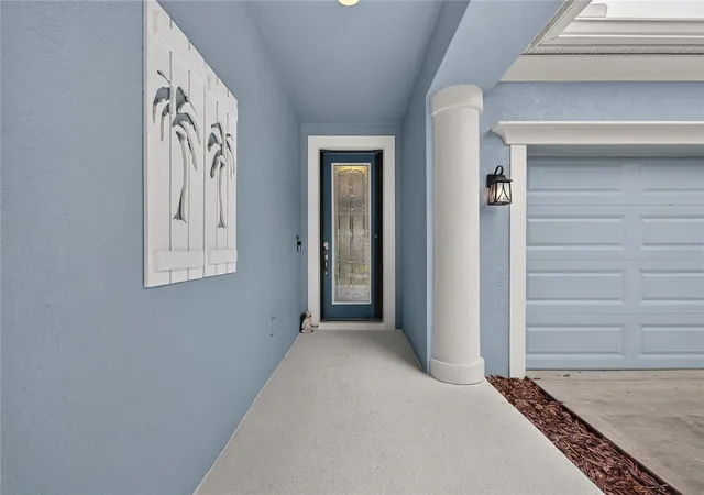 Photo 4 of Single family home for sale at 6911 Sail View Ln, Apollo Beach, FL 33572 | MLS# TB8552185 | Listing updated on 2026-10-10