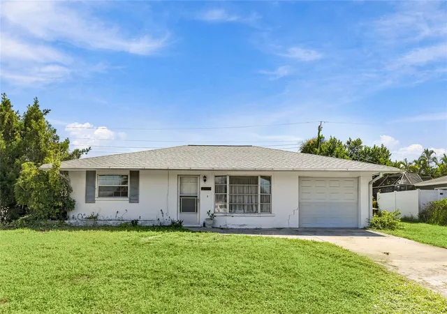 Photo 1 of Single family home for sale at 612 Center Rd, Venice, FL 34285 | MLS# A4707423 | Listing updated on 2026-10-06