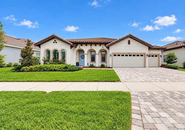 Photo 2 of Single family home for sale at 14537 Swiss Brg Dr, Lithia, FL 33547 | MLS# TB8552190 | Listing updated on 2026-10-06