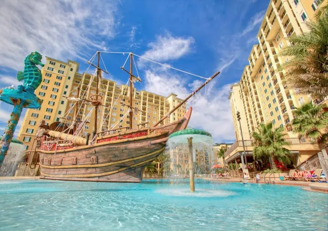 Photo 2 of Condo for sale at 8101 Resort Village Dr #3401, Orlando, FL 32821 | MLS# O6444838 | Listing updated on 2026-10-02