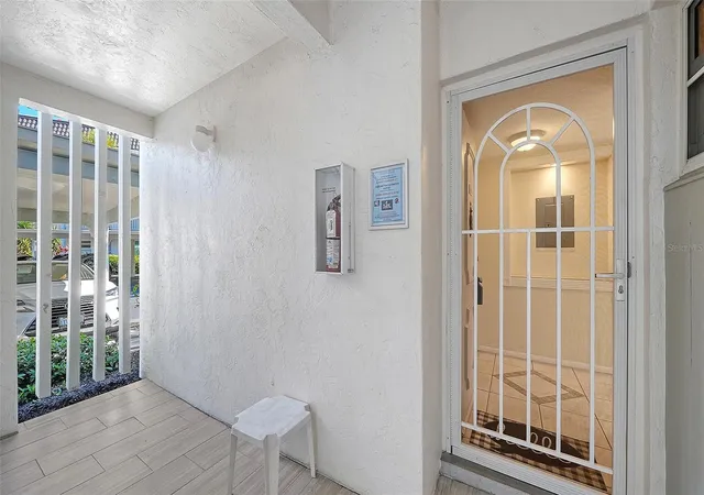 Photo 3 of Condo for sale at 4380 Exeter Dr #101, Longboat Key, FL 34228 | MLS# A4707428 | Listing updated on 2026-10-10