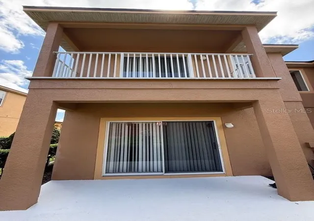 Photo 4 of Townhouse for sale at 1310 Retreat View Cir, Sanford, FL 32771 | MLS# O6444841 | Listing updated on 2026-10-01