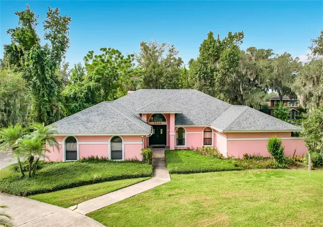 Single family home for sale at 3305 Imperial Ln, LAKELAND, FL 33812 | MLS# L4965353