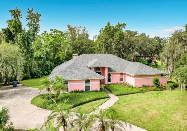 Photo 1 of Single family home for sale at 3305 Imperial Ln, Lakeland, FL 33812 | MLS# L4965353 | Listing updated on 2026-10-02