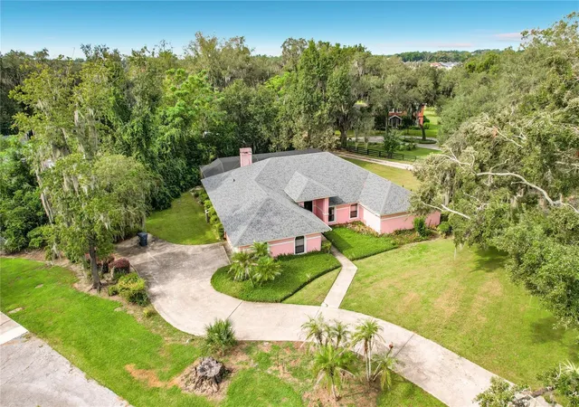 Photo 2 of Single family home for sale at 3305 Imperial Ln, Lakeland, FL 33812 | MLS# L4965353 | Listing updated on 2026-10-02