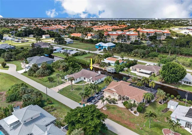 Photo 3 of Single family home for sale at 300 Tarpon Way, Punta Gorda, FL 33950 | MLS# C7531220 | Listing updated on 2026-10-07