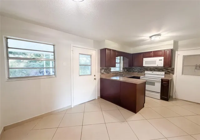 Photo 4 of Single family home for sale at 13732 21st Street, Dade City, FL 33525 | MLS# TB8552200 | Listing updated on 2026-09-26