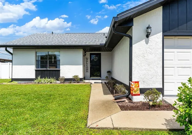 Photo 2 of Single family home for sale at 604 Tradewinds Dr, Deltona, FL 32738 | MLS# O6444855 | Listing updated on 2026-09-30