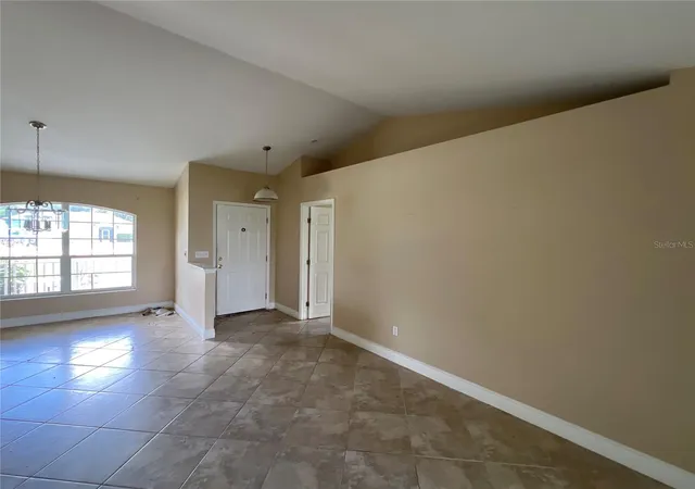 Photo 3 of Single family home for sale at 1030 High Ridge Ct, Minneola, FL 34715 | MLS# O6444857 | Listing updated on 2026-09-26