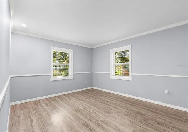 Photo 4 of Single family home for sale at 1112 Sunset Ave, Nokomis, FL 34275 | MLS# N6145930 | Listing updated on 2026-09-28