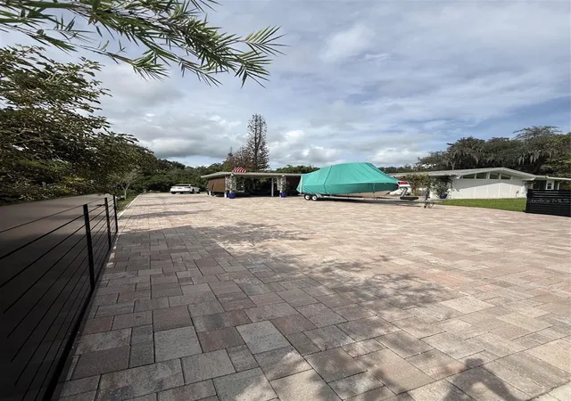 Photo 2 of Single family home for sale at 2207 Poinsettia Ln, Deland, FL 32724 | MLS# O6444863 | Listing updated on 2026-09-29