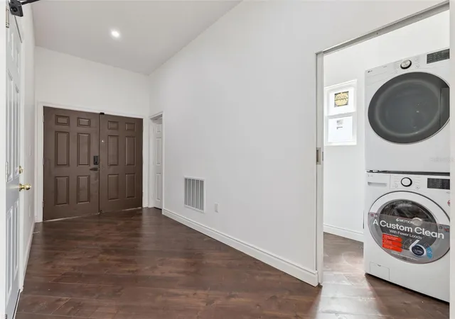 Photo 3 of Single family home for sale at 1506 Selma Ave, Orlando, FL 32825 | MLS# O6444864 | Listing updated on 2026-09-26