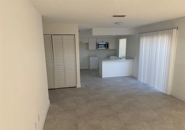 Photo 3 of Multi family home for sale at 5425 Se 28th Lane, Ocala, FL 34480 | MLS# OM732895 | Listing updated on 2026-09-26