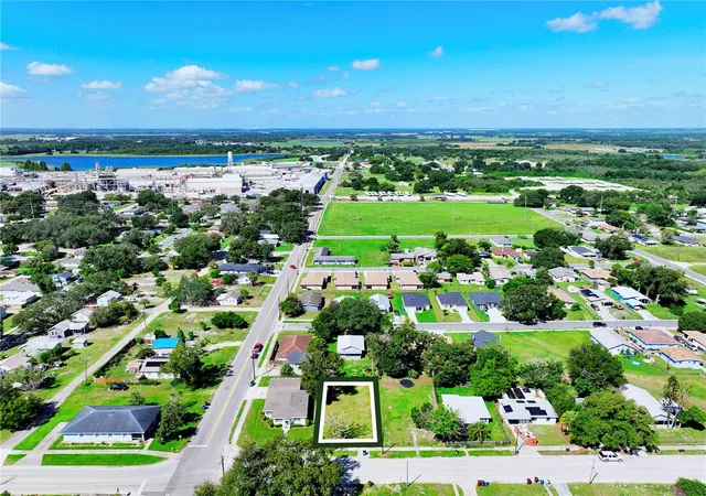 Photo 3 of Land for sale at 307 East St, Lake Wales, FL 33853 | MLS# A4707443 | Listing updated on 2026-10-01
