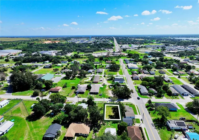 Photo 4 of Land for sale at 307 East St, Lake Wales, FL 33853 | MLS# A4707443 | Listing updated on 2026-10-01