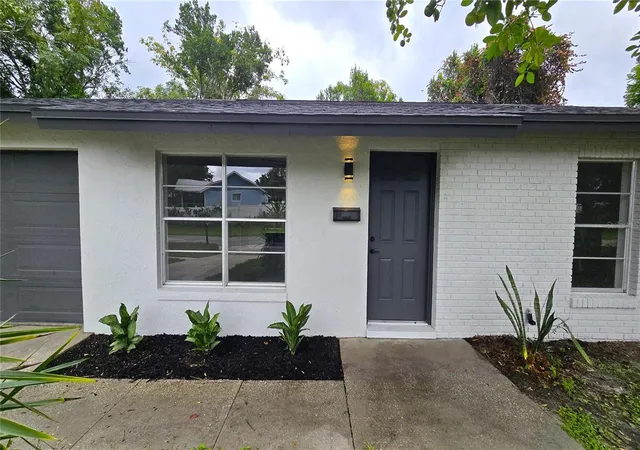 Photo 3 of Single family home for sale at 605 Jameson Dr, Orange City, FL 32763 | MLS# O6444870 | Listing updated on 2026-10-02