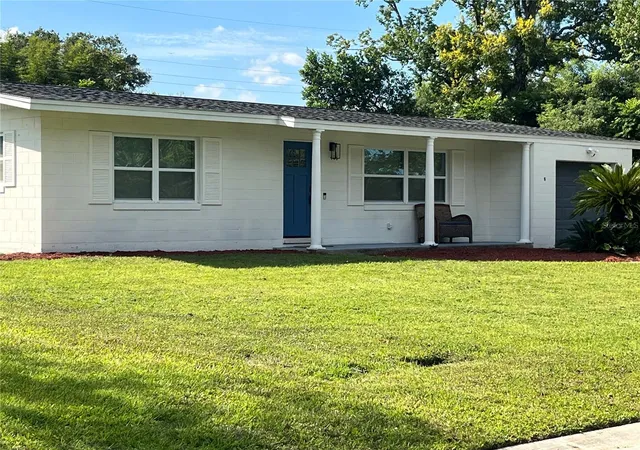Photo 2 of Single family home for sale at 408 Beth Dr, Sanford, FL 32771 | MLS# O6444872 | Listing updated on 2026-10-06