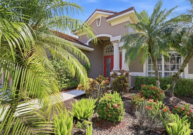 Photo 3 of Single family home for sale at 1020 Crk Nine Dr, North Port, FL 34291 | MLS# A4707456 | Listing updated on 2026-09-27