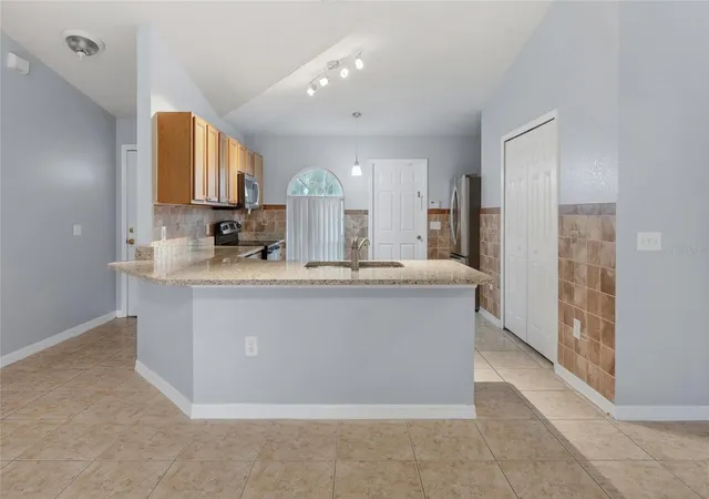 Photo 4 of Single family home for sale at 663 Jaguar Ct, Kissimmee, FL 34759 | MLS# O6444880 | Listing updated on 2026-10-13