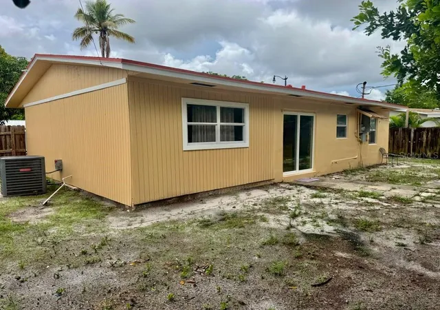 Photo 18 of Single family home for sale at 2531 NE 7th Terrace, POMPANO BEACH, FL 33064 | MLS# TB8552241 | Listing updated on 2026-09-27