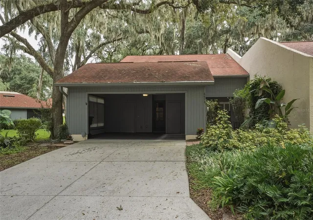 Condo for sale at 6678 Trl Ridge Dr, LAKELAND, FL 33813 | MLS# L4965358