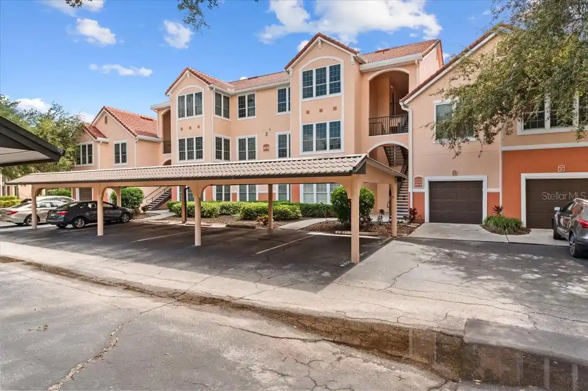 Listing Photo 1 - Condo for sale in 4138 Central Sarasota Pkwy located at 4138 Central Sarasota Pkwy, Sarasota, FL 34238 - Unit #1536