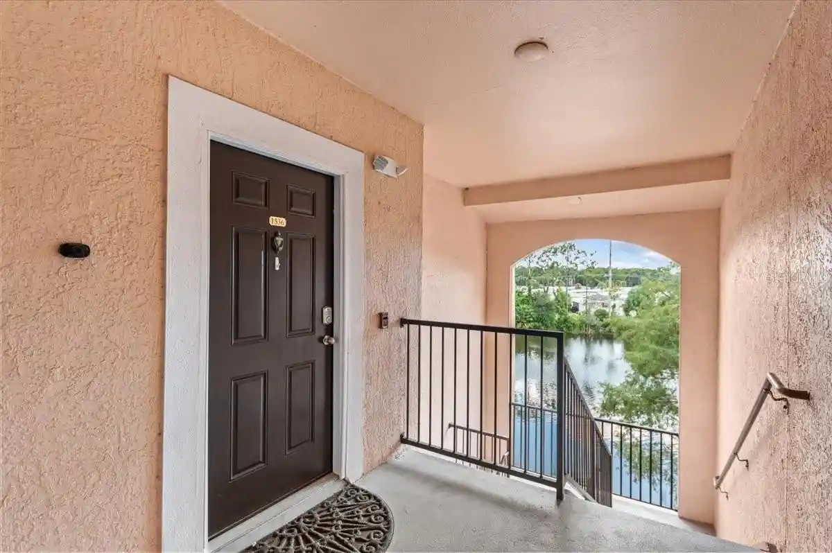 Listing Photo 2 - Condo for sale in 4138 Central Sarasota Pkwy located at 4138 Central Sarasota Pkwy, Sarasota, FL 34238 - Unit #1536