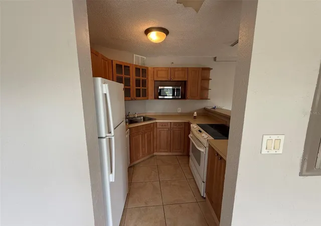 Photo 3 of Condo for sale at 3315 58th Avenue S #114, Saint Petersburg, FL 33712 | MLS# W7889839 | Listing updated on 2026-10-13
