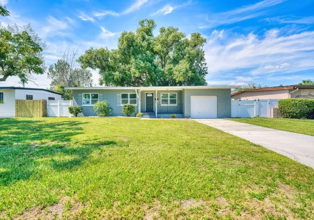 Photo 2 of Single family home for sale at 1712 Edmundshire Rd, Orlando, FL 32812 | MLS# O6444896 | Listing updated on 2026-10-29