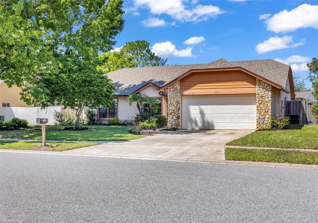 Photo 1 of Single family home for sale at 1024 Dinero Dr, Winter Springs, FL 32708 | MLS# V4951517 | Listing updated on 2026-10-05
