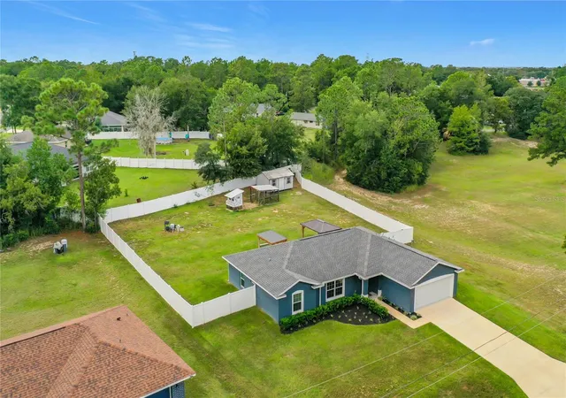 Photo 1 of Single family home for sale at 523 Bahia Cir Ter, Ocala, FL 34472 | MLS# OM732901 | Listing updated on 2026-09-26