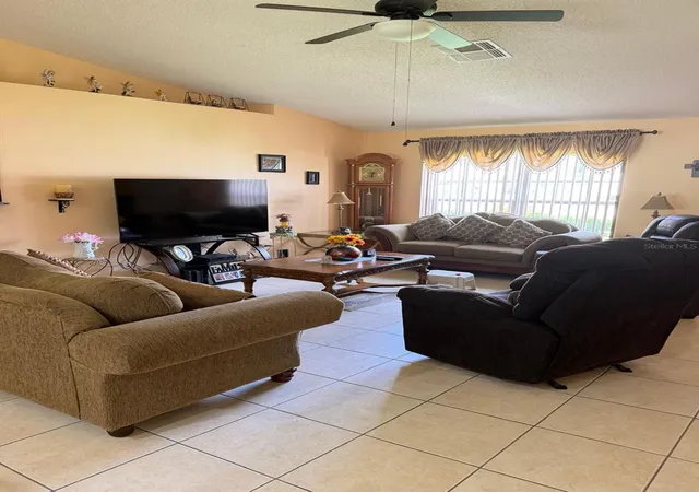 Photo 3 of Single family home for sale at 518 Gull Dr, Kissimmee, FL 34759 | MLS# S5158315 | Listing updated on 2026-09-26