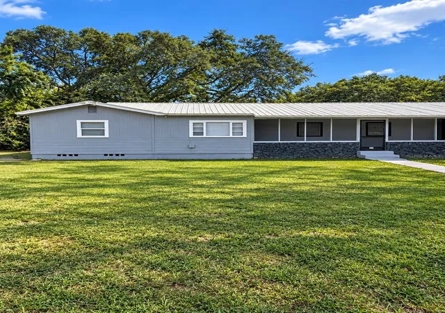 Photo 3 of Multi family home for sale at 1618 Magnolia Ave, Deland, FL 32724 | MLS# O6444906 | Listing updated on 2026-09-30