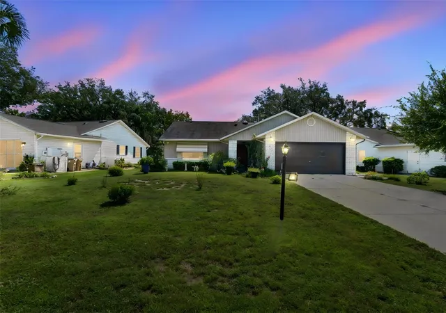 Photo 1 of Condo for sale at 803 Dundee Cir #803, Leesburg, FL 34788 | MLS# G5118270 | Listing updated on 2026-10-06