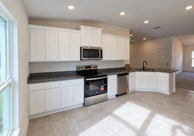 Photo 4 of Single family home for sale at 7714 Bent Tree Loop, Harmony, FL 34773 | MLS# S5158317 | Listing updated on 2026-10-10