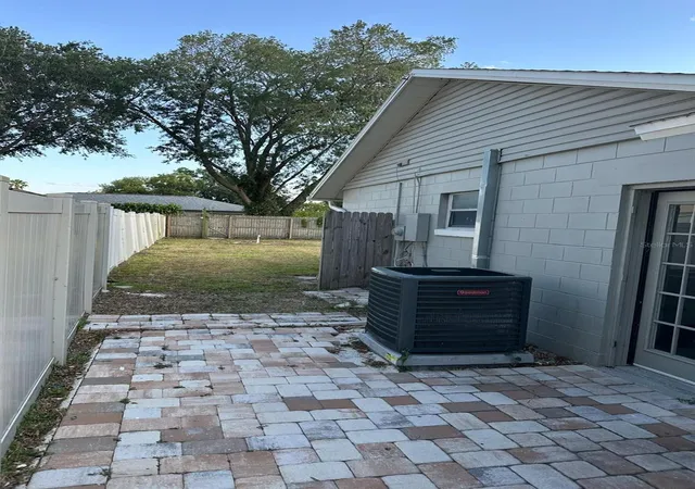 Photo 2 of Single family home for sale at 5405 Justine Way, Winter Park, FL 32792 | MLS# O6444915 | Listing updated on 2026-09-30