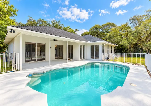 Photo 4 of Single family home for sale at 817 Bayridge Ln, Port Orange, FL 32127 | MLS# V4951518 | Listing updated on 2026-10-07