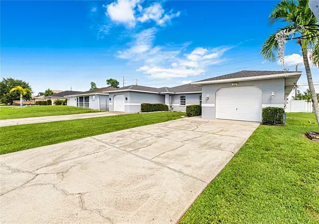 Photo 3 of Multi family home for sale at 1803 Sw Santa Barbara Pl, Cape Coral, FL 33991 | MLS# O6444923 | Listing updated on 2026-09-26