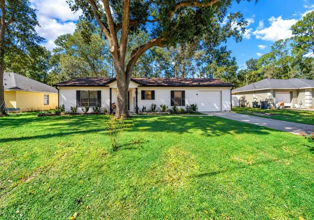 Single family home for sale at 48 Redwood Trak Run, OCALA, FL 34472 | MLS# A4707469