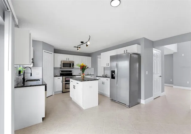 Photo 4 of Single family home for sale at 9374 Mallard St, Spring Hill, FL 34606 | MLS# TB8552282 | Listing updated on 2026-10-06