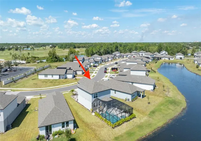 Photo 3 of Single family home for sale at 169 Links Ter Blvd, Daytona Beach, FL 32124 | MLS# V4951520 | Listing updated on 2026-10-04
