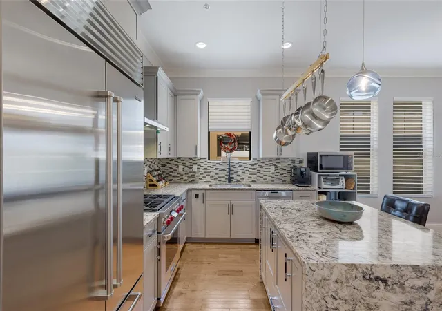 Photo 3 of Single family home for sale at 1262 May Ln, Sarasota, FL 34236 | MLS# A4707471 | Listing updated on 2026-09-28