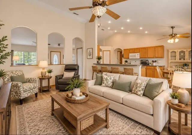 Photo 4 of Single family home for sale at 4583 Gondolier Rd, Spring Hill, FL 34609 | MLS# W7889841 | Listing updated on 2026-10-06