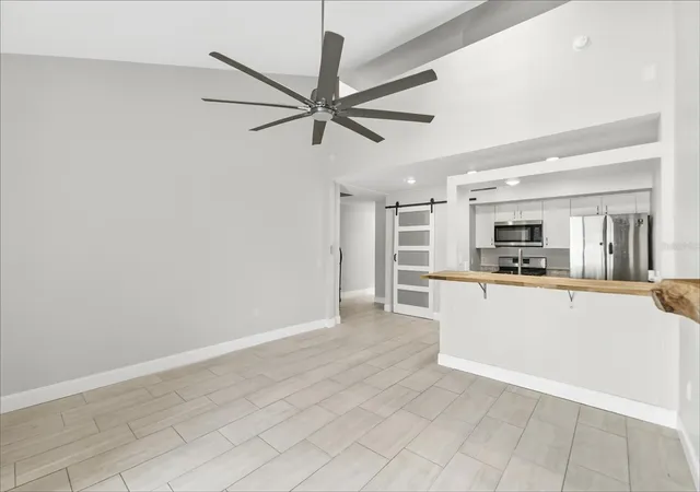 Photo 3 of Sale Pending at 101 N Hill Ave #2, Deland, FL 32724 | MLS# TB8552289 | Listing updated on 2026-10-09