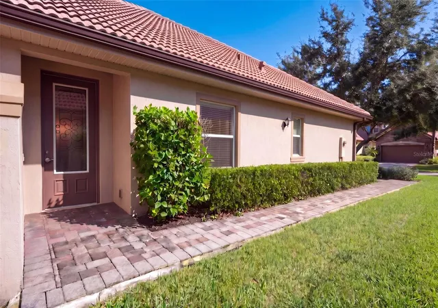 Photo 3 of Townhouse for sale at 10419 Belfry Cir, Orlando, FL 32832 | MLS# O6444937 | Listing updated on 2026-10-09