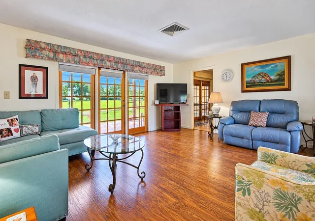 Photo 3 of Single family home for sale at 9 Elder St, Avon Park, FL 33825 | MLS# S5158324 | Listing updated on 2026-10-29