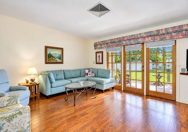 Photo 4 of Single family home for sale at 9 Elder St, Avon Park, FL 33825 | MLS# S5158324 | Listing updated on 2026-10-29