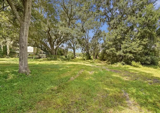 Land for sale at 2929 Al Simmons Rd, DOVER, FL 33527 | MLS# L4965361